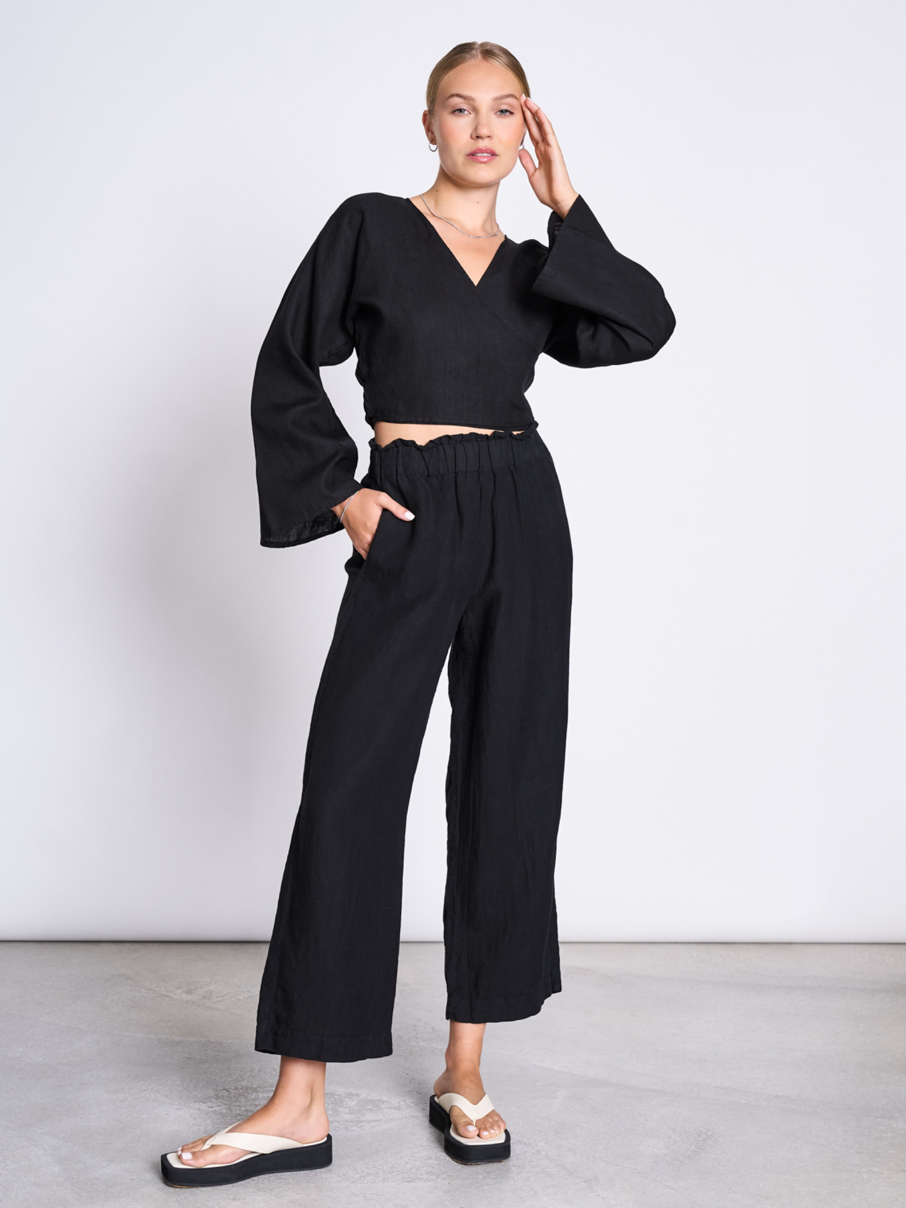 Hose Linen Pants Beveren black Jan 'n June