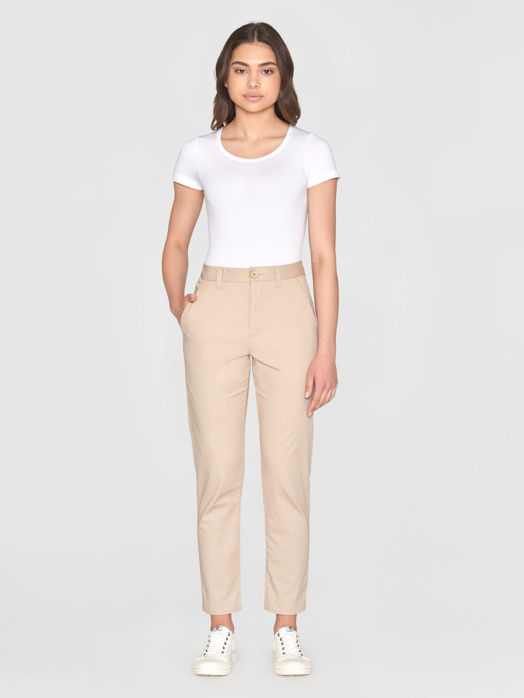 Hose Iris Mom Mid-Rise Cropped Poplin Chino light feather gray Knowledge Cotton Apparel