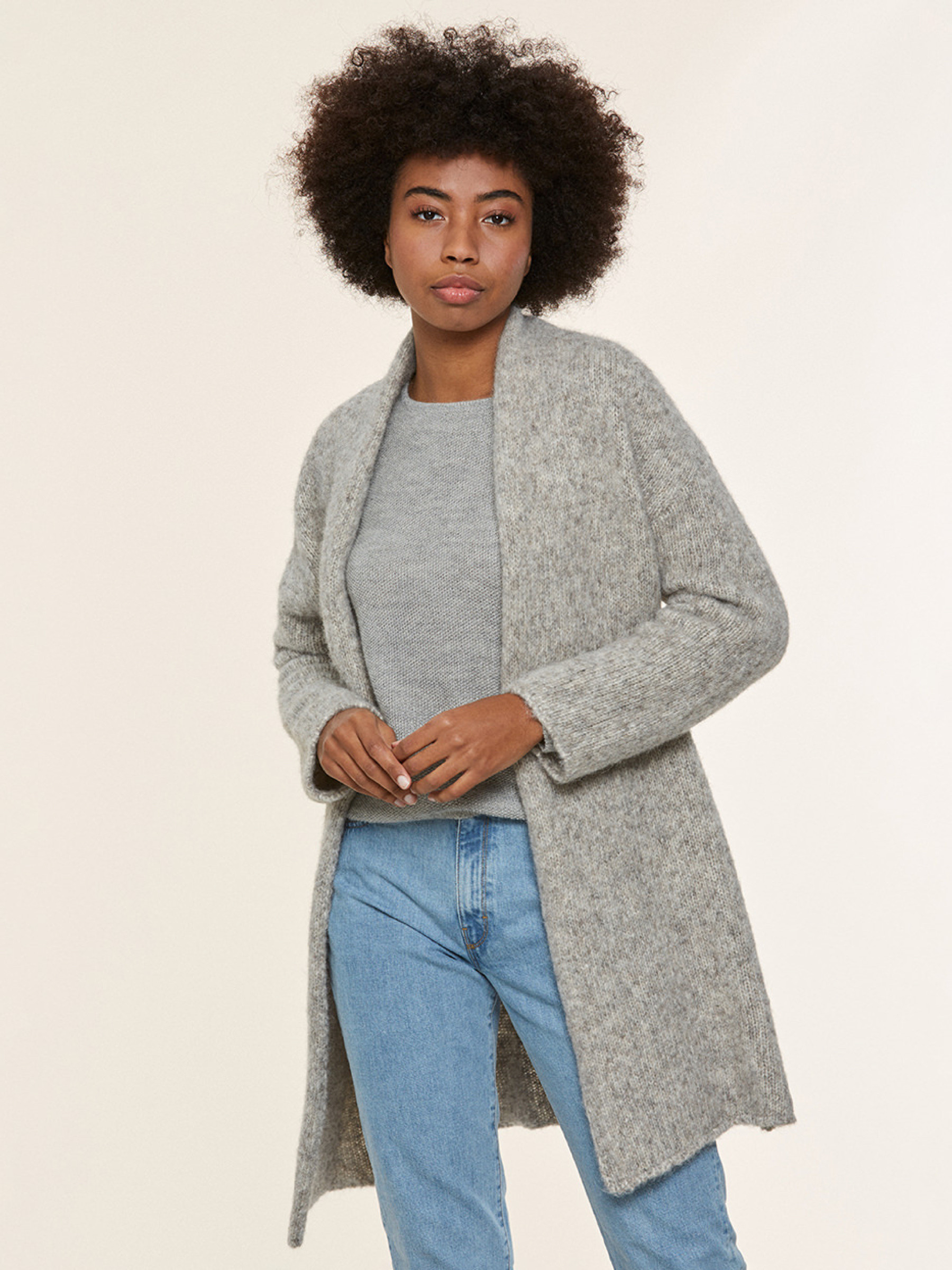 Strickjacke Brume Long Cardigan light grey Les Racines Du Ciel