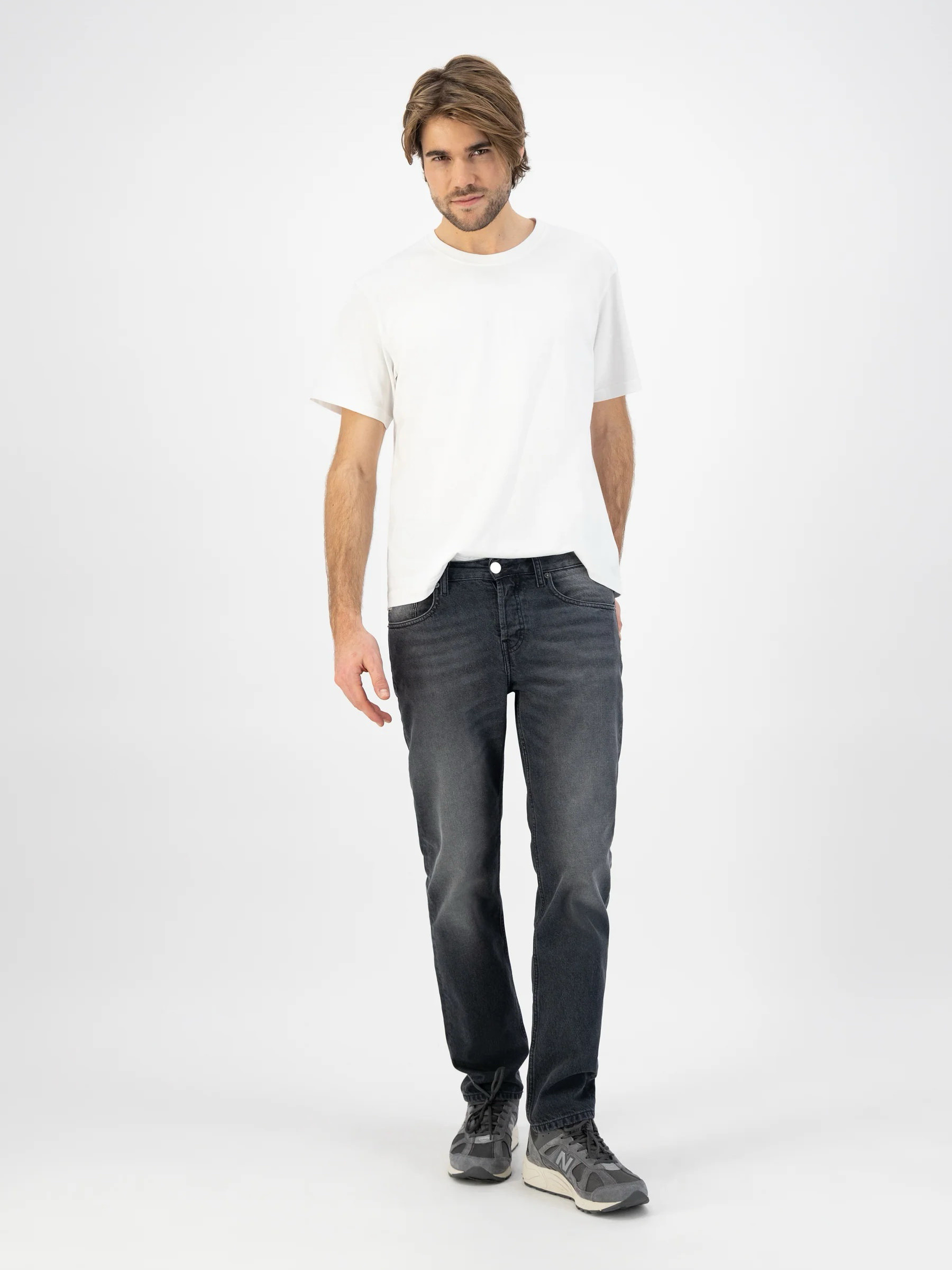 Hose Extra Easy worn black Mud Jeans