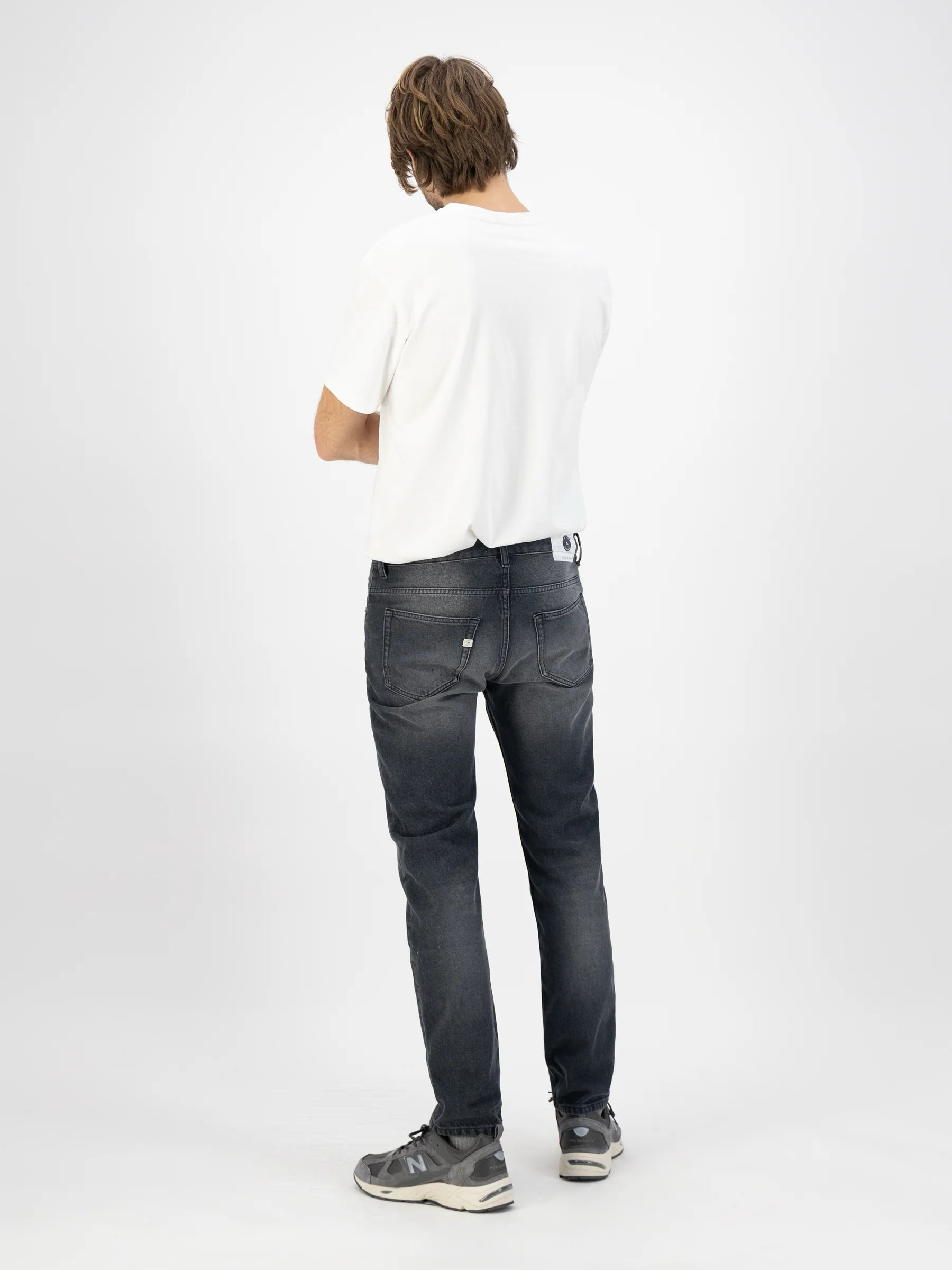 Hose Extra Easy worn black Mud Jeans