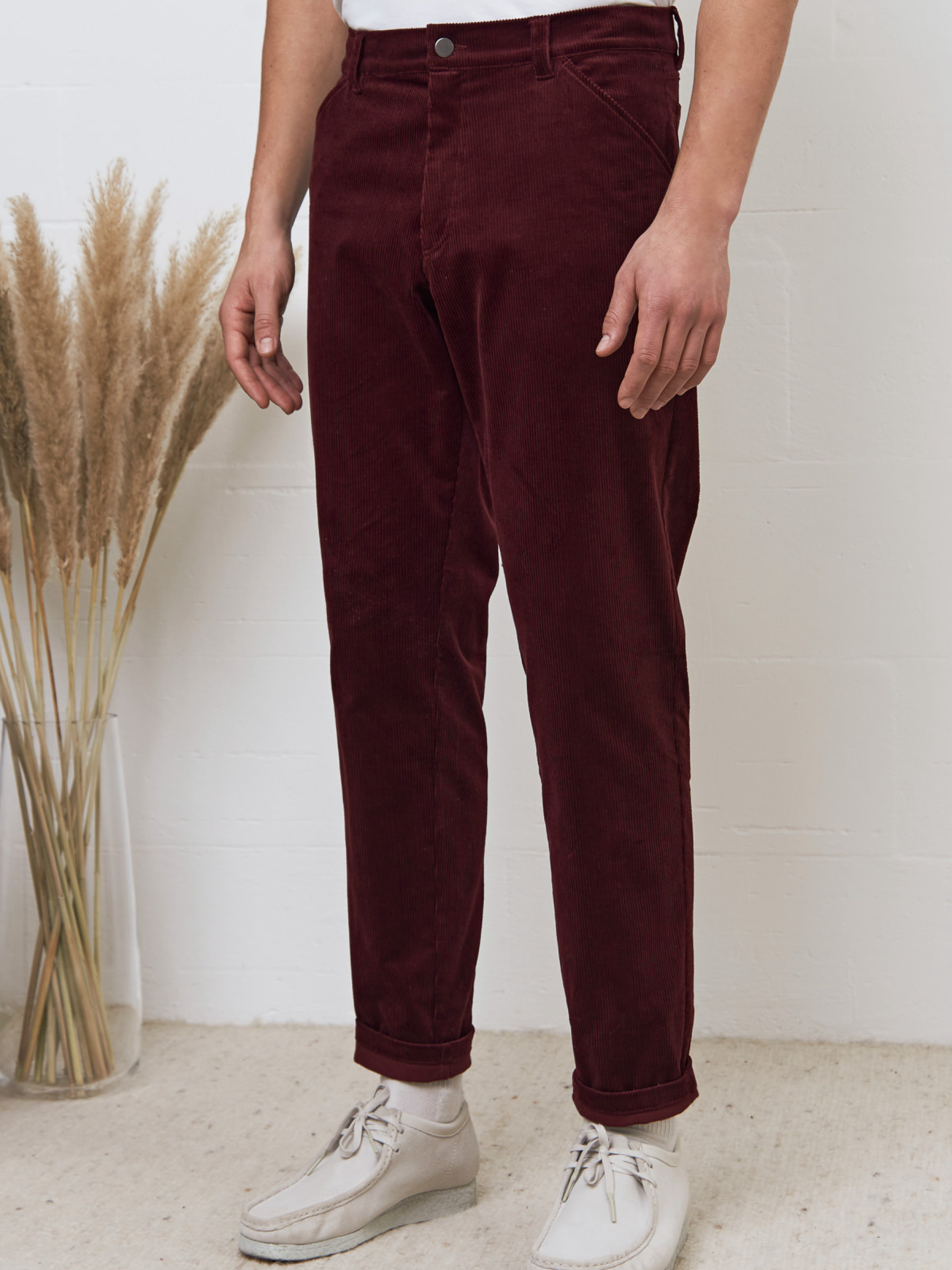 Hose Olf Trousers eco corduroy wine About Companions