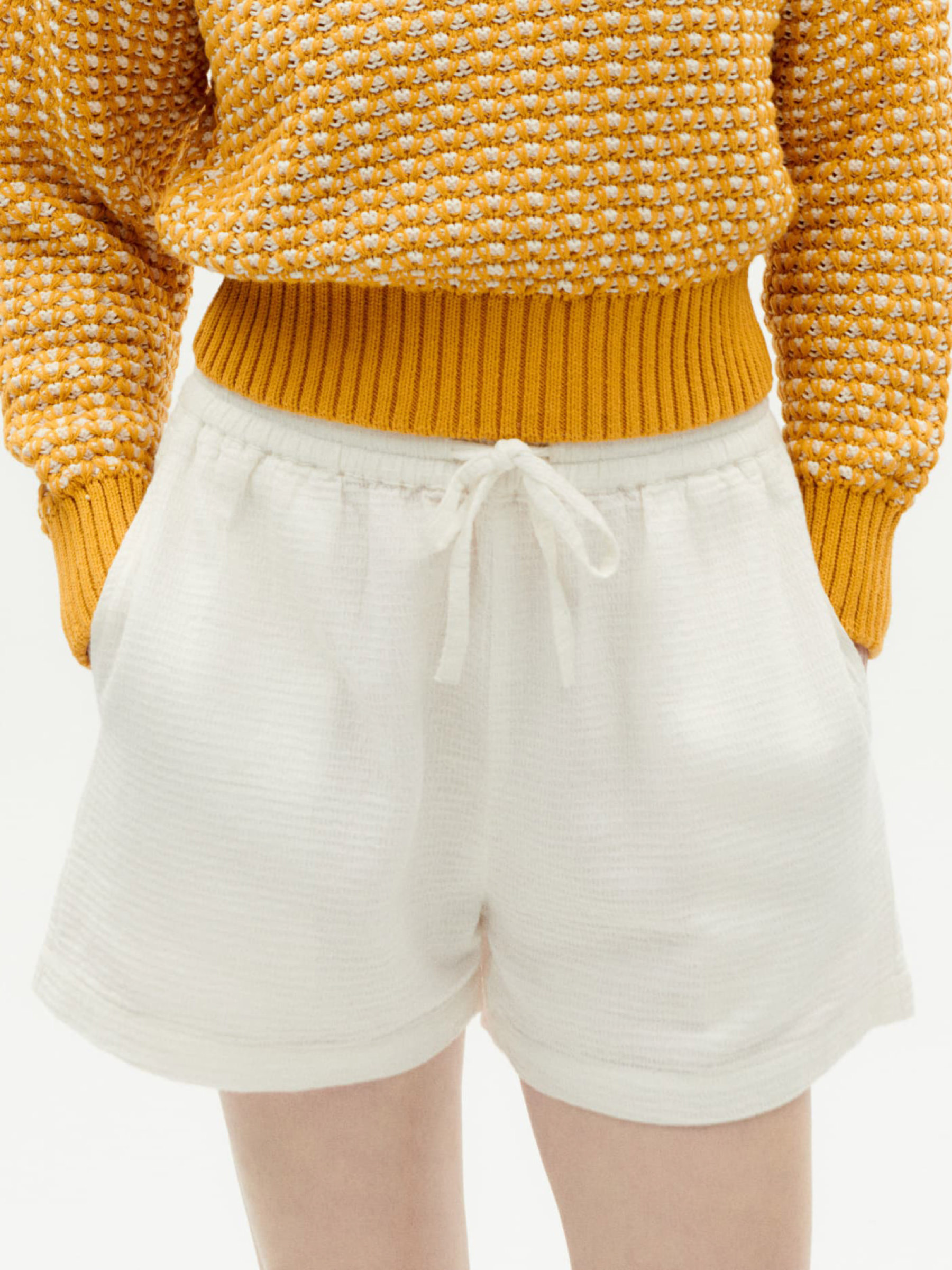 Hose Geranio Shorts undyed loop Thinking Mu