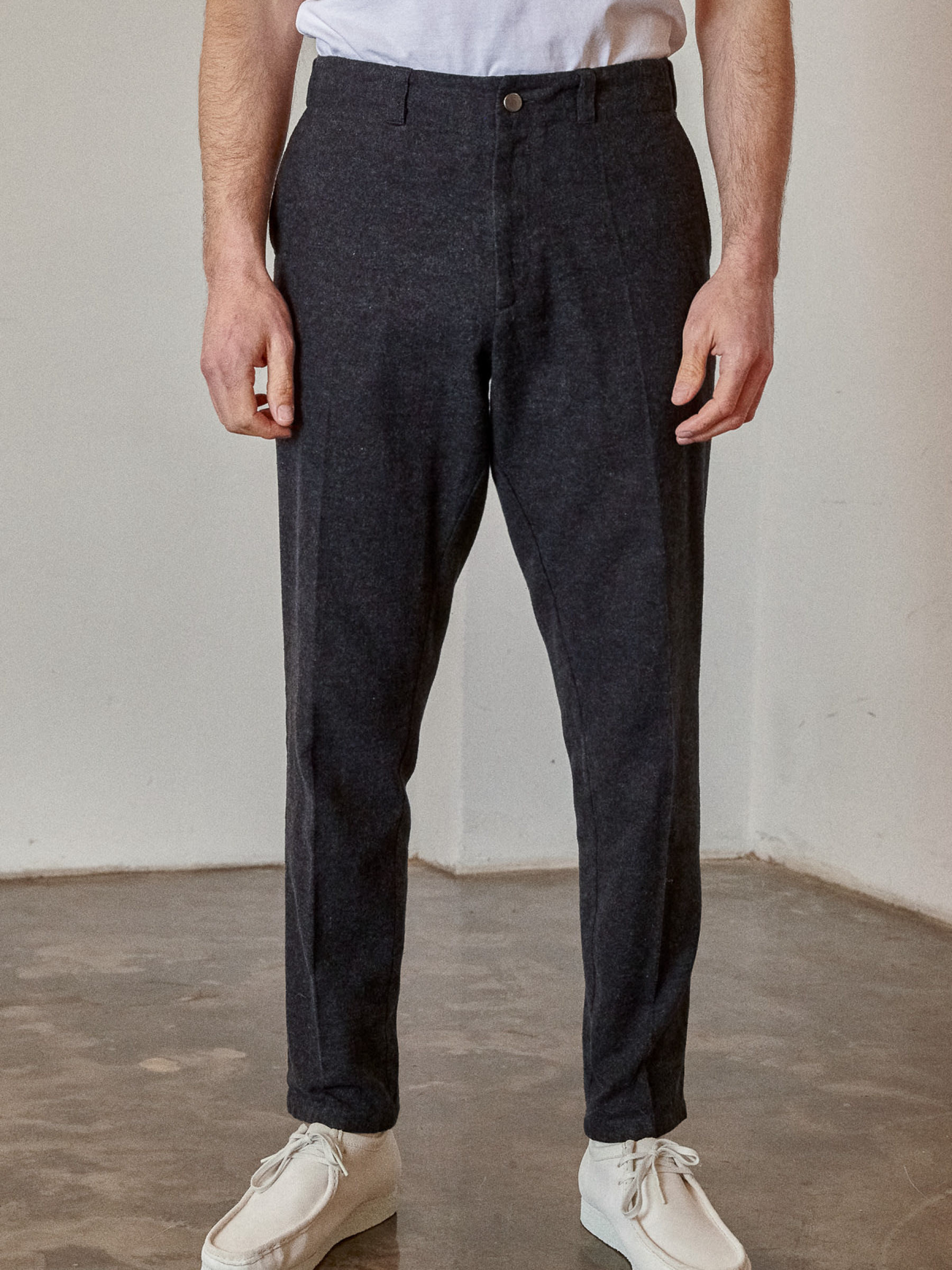 Hose Jostha Trousers eco coal flannel About Companions