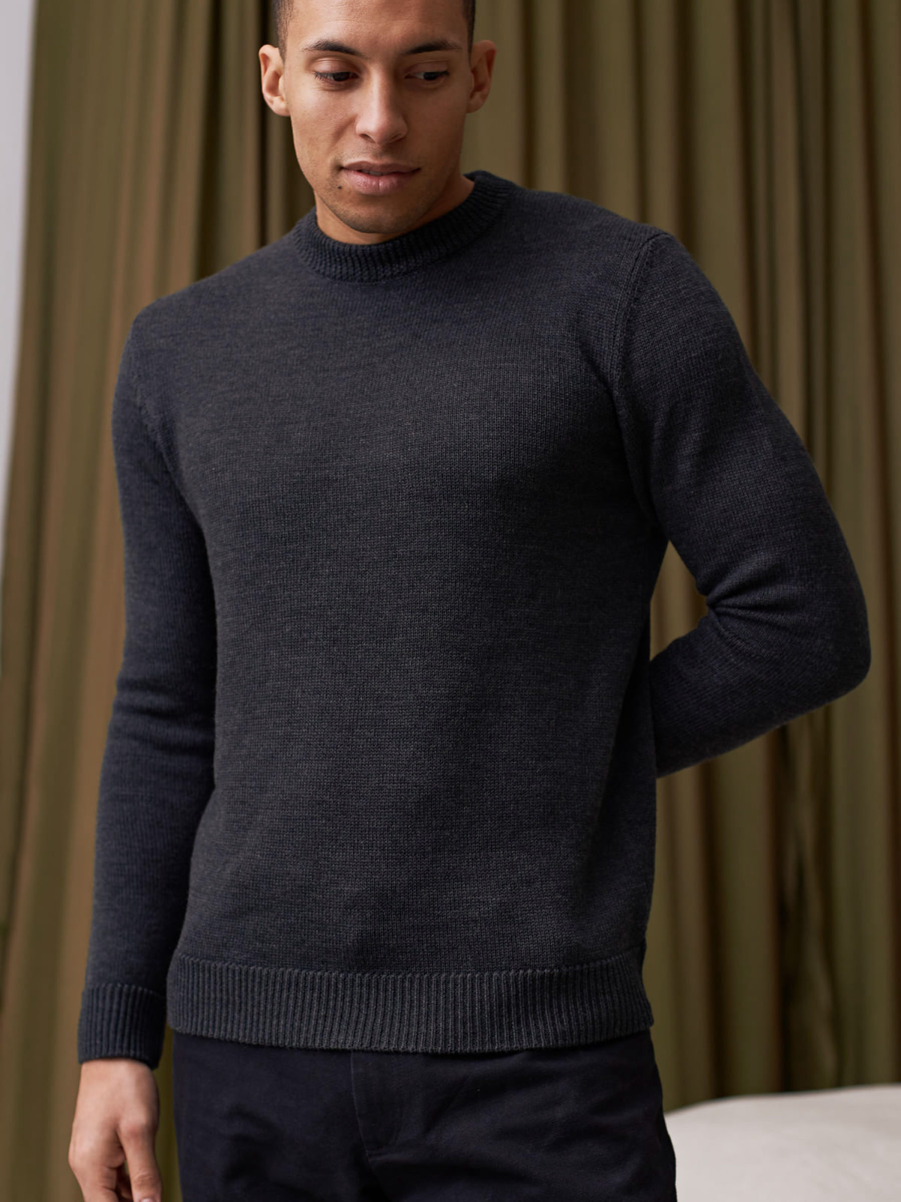 Pullover Morten Jumper eco merino anthracite About Companions