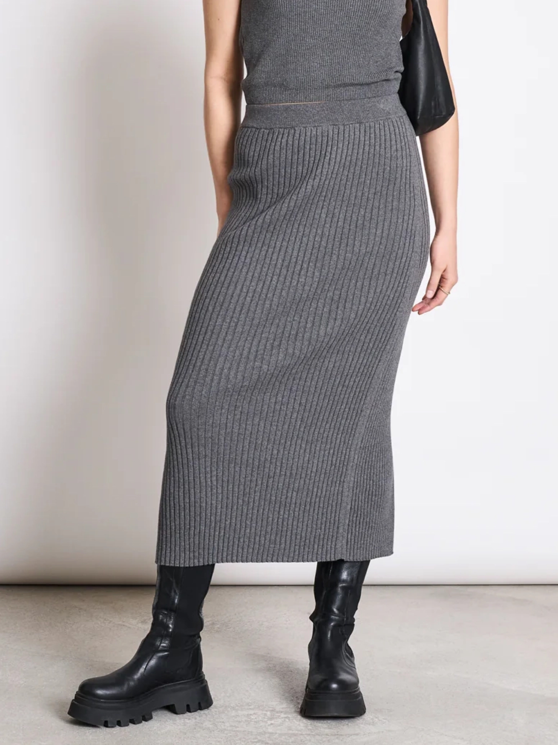 Midi Knit Skirt Ebba dark grey Jan 'n June