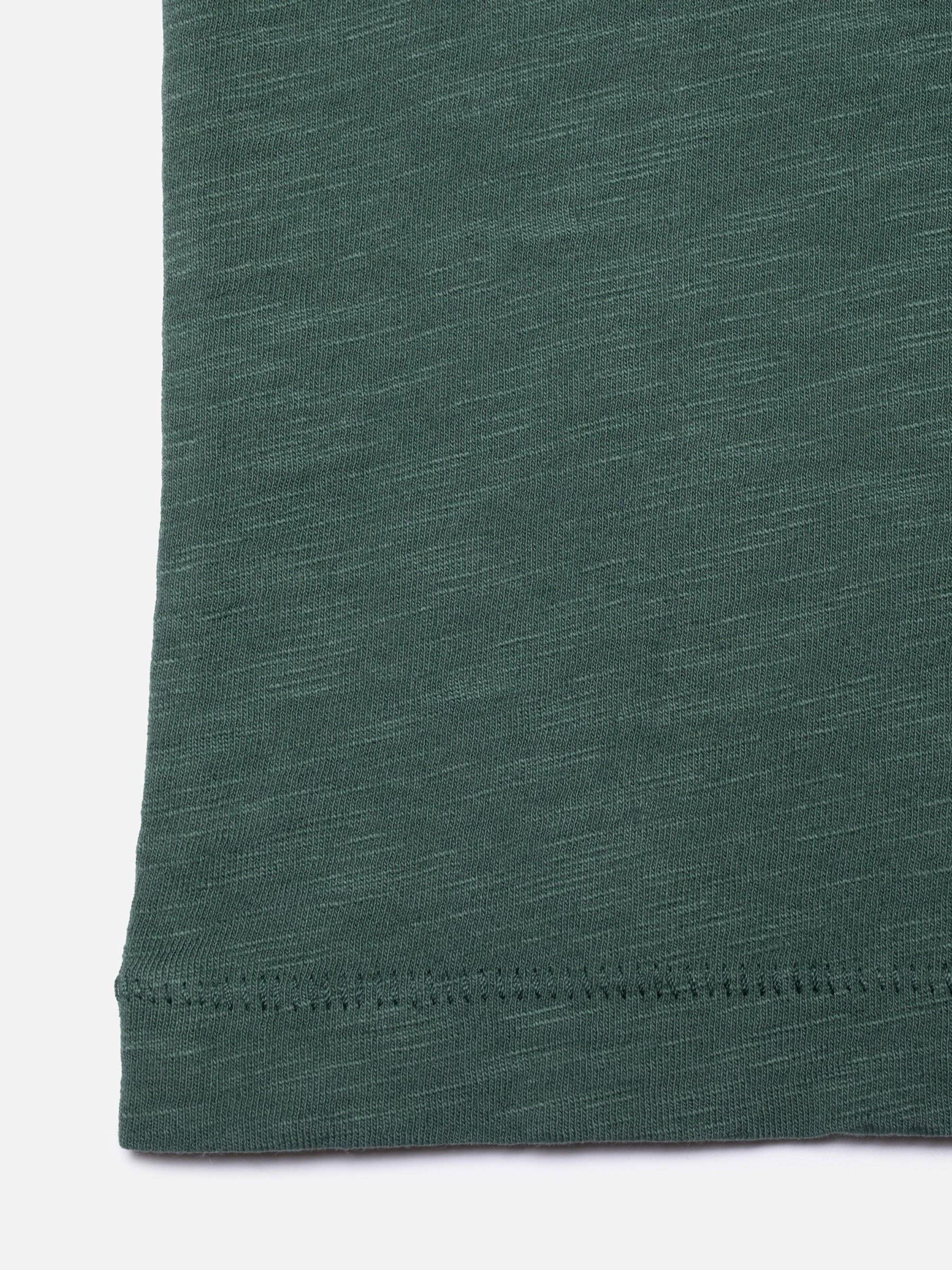 Roffe T-Shirt dark green Nudie Jeans