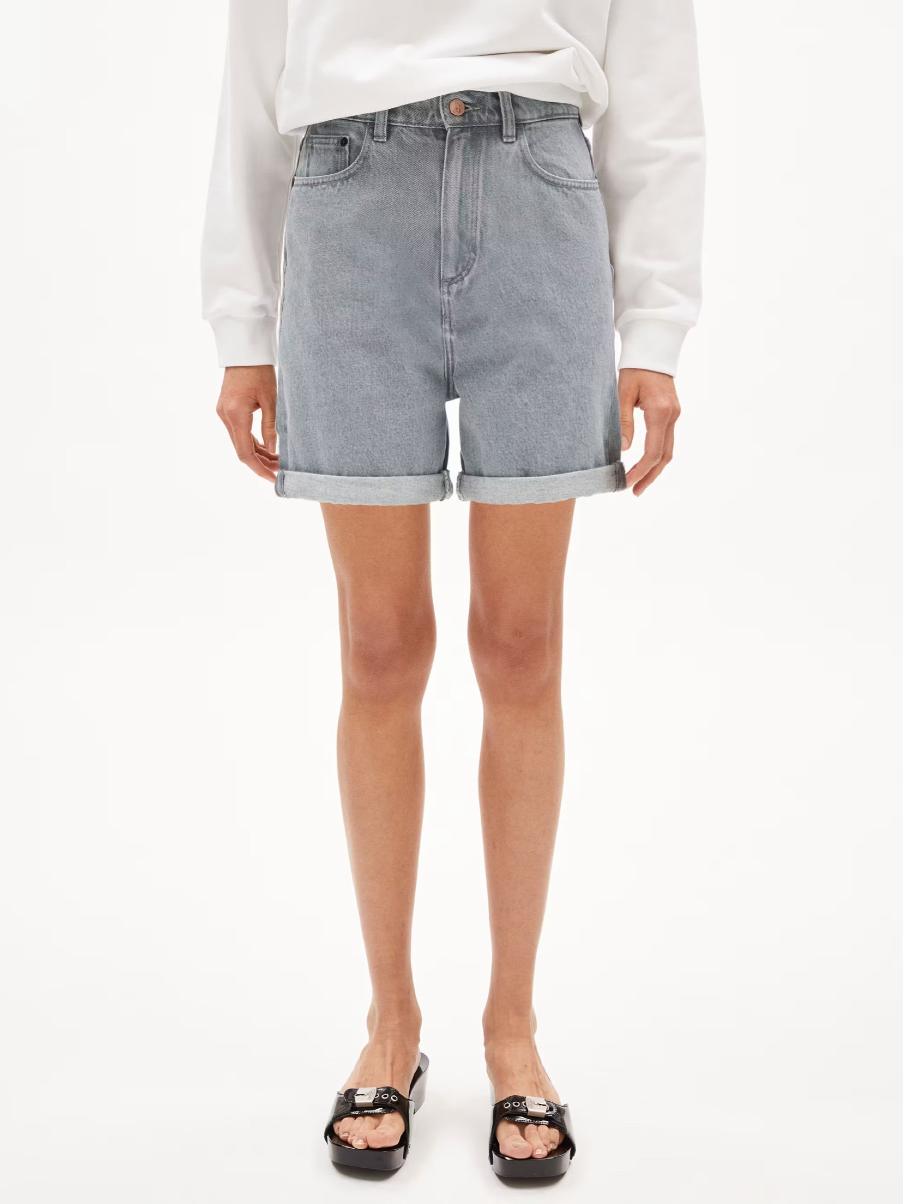 Jeans Shorts Sheaari warm grey Armedangels