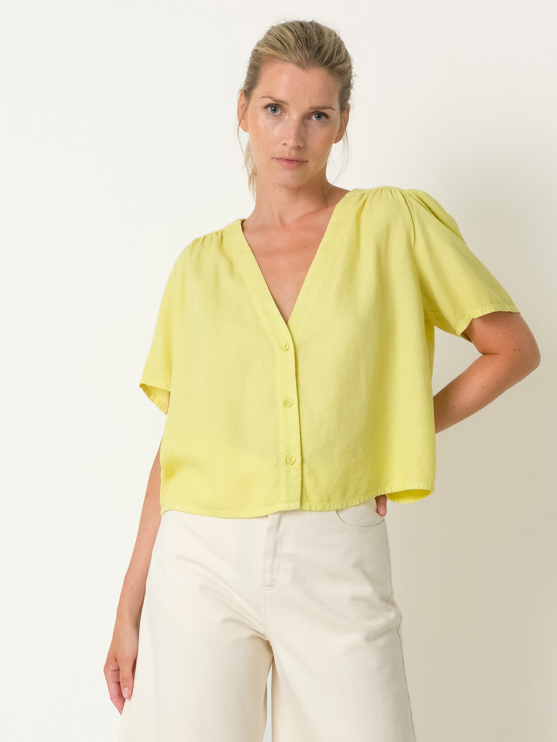 Bluse Gatehred V-Neck Shirt light lime CUS