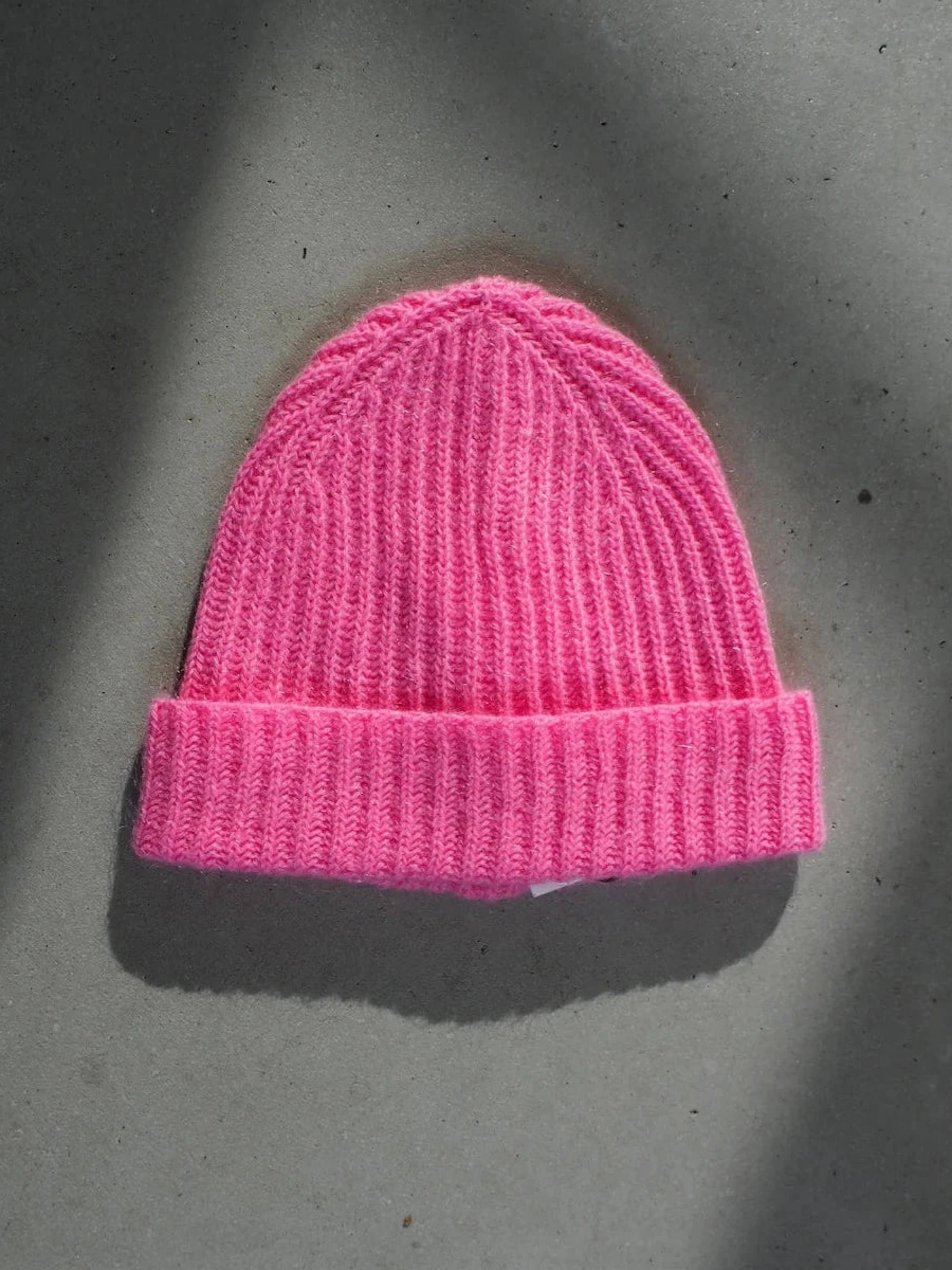 Mütze Bjon Knit Beanie bonbon pink Jan 'n June